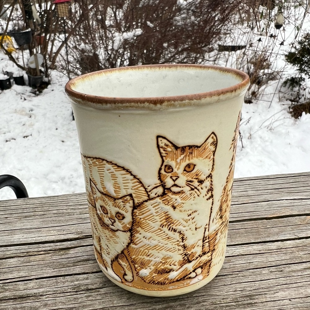Vintage Dunoon Ceramics Cat Mug Made in Scotland 3.75” Height Top 3” Wide